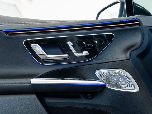 Used 2024 Mercedes-Benz EQE 350+ SUV w/ AMG Line Exterior Package image 32