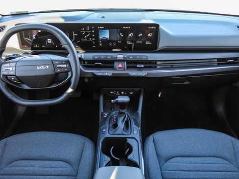 New 2025 Kia K4 EX image 14
