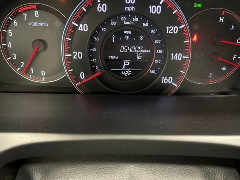 Used 2016 Honda Accord EX image 12