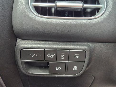 Used 2026 Hyundai Palisade SEL FWD image 25