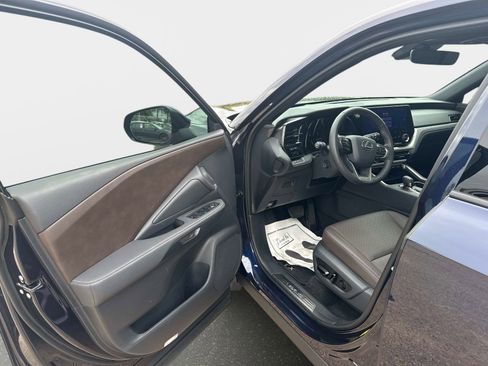 Used 2026 Lexus TX 350 AWD w/ Technology Package image 17