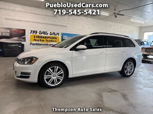 Used 2015 Volkswagen Golf TDI SE image 1
