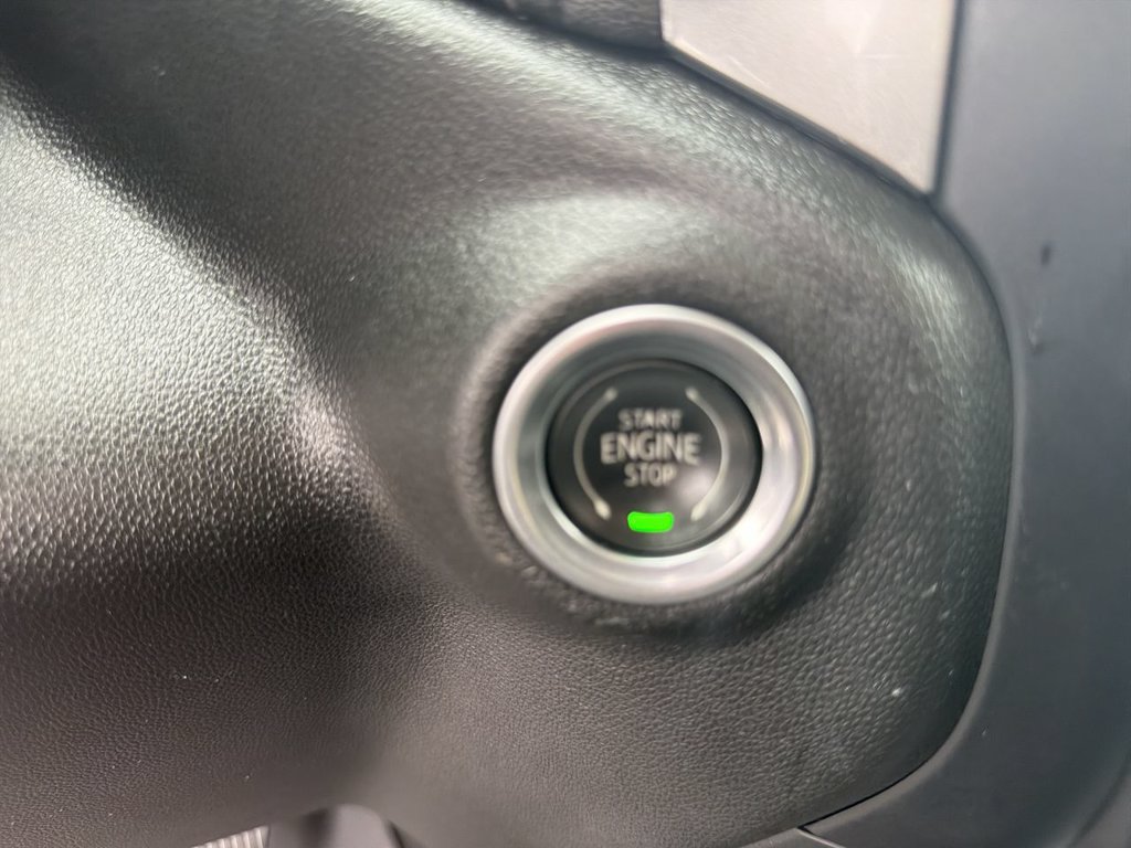 Certified 2021 Chevrolet Silverado 1500 RST AWD/4WD image 16