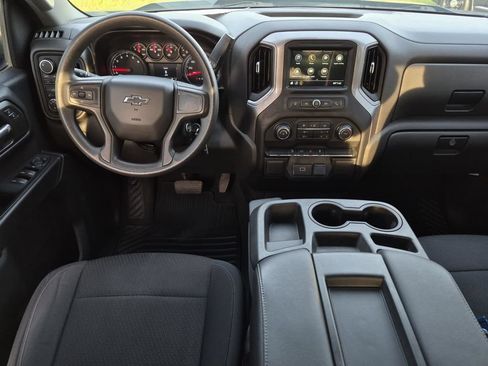 Used 2019 Chevrolet Silverado 1500 Custom Trail Boss w/ Custom Convenience Package AWD/4WD image 19