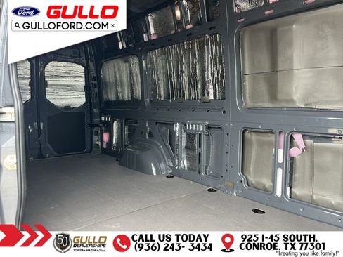 Used 2024 Mercedes-Benz Sprinter 2500 image 13