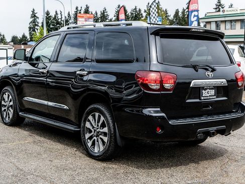 Used 2018 Toyota Sequoia Limited image 17