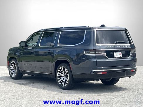 Used 2024 Jeep Grand Wagoneer L Series III AWD/4WD image 2