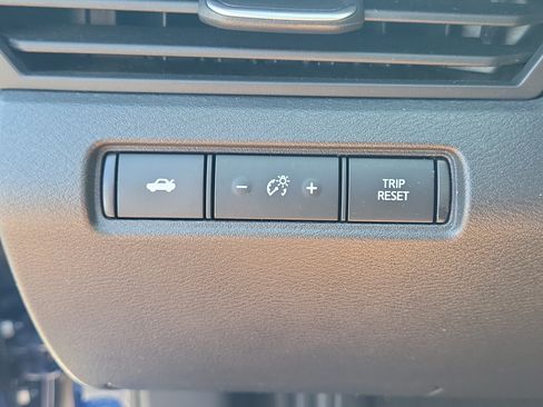 Certified 2024 Nissan Altima 2.5 S FWD image 22