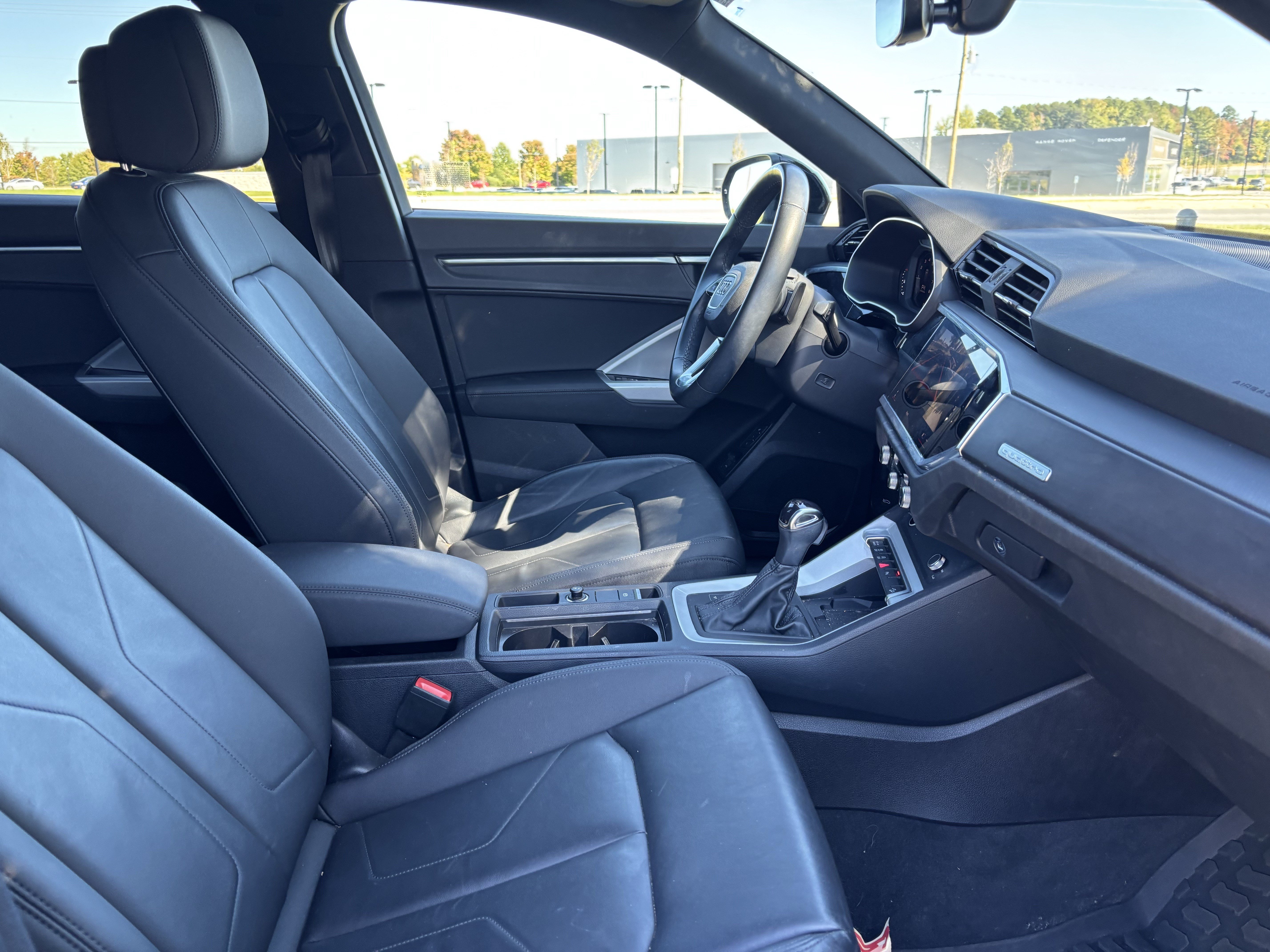 Used 2023 Audi Q3 2.0T Premium Plus AWD/4WD image 35