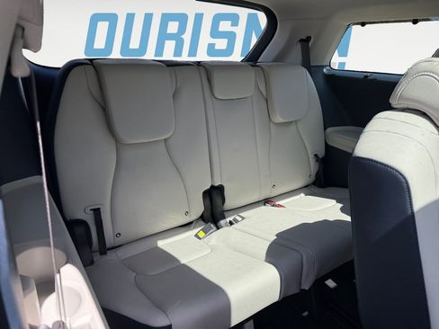 New 2026 Kia Carnival SX w/ SX Dark Edition Package image 17