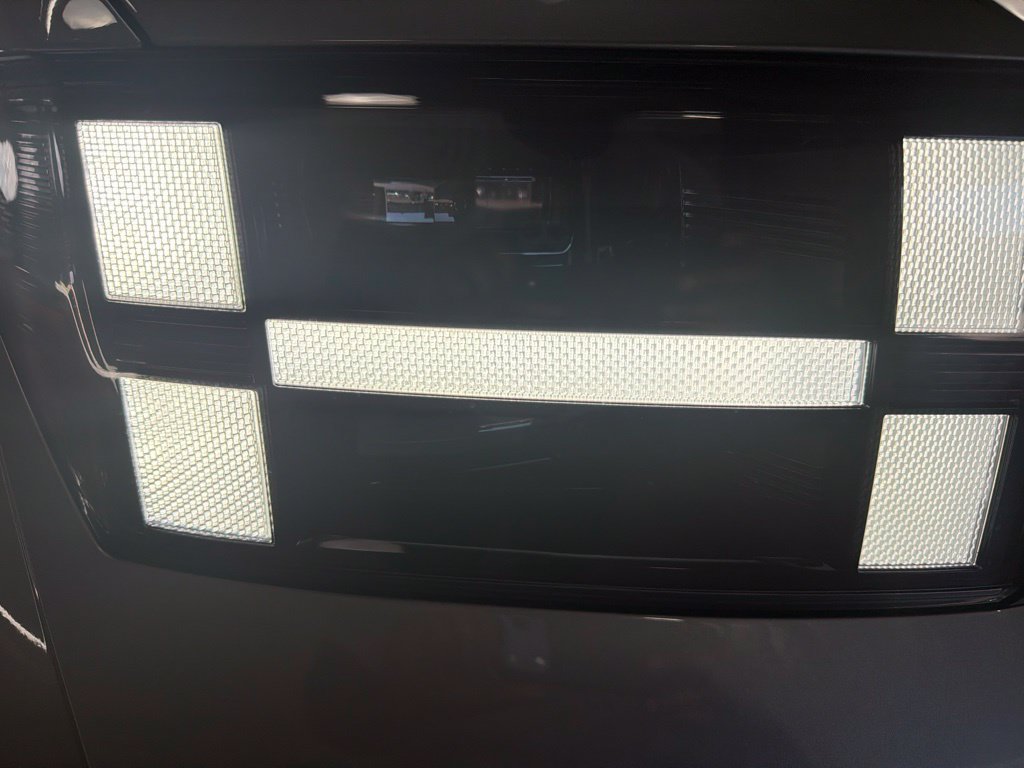 New 2027 Hyundai Santa Fe SE FWD image 10