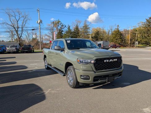 New 2026 RAM 1500 Big Horn AWD/4WD image 9