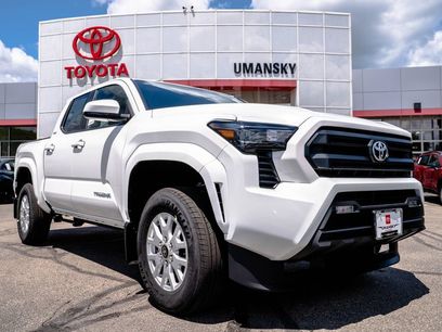 New 2026 Toyota Tacoma SR5