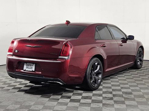 Used 2023 Chrysler 300 S RWD image 3