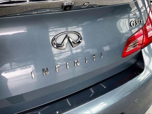 Used 2010 INFINITI G37 x Sedan w/ Premium Pkg AWD/4WD image 24
