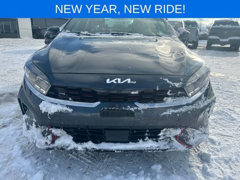 Used 2023 Kia Forte GT-Line w/ GT-Line Technology Package image 9