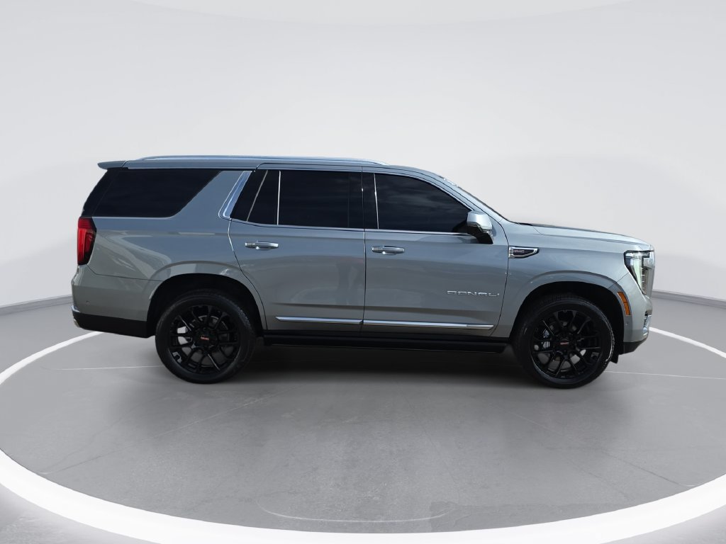 Used 2025 GMC Yukon Denali w/ Sun & Power Step Package AWD/4WD image 2