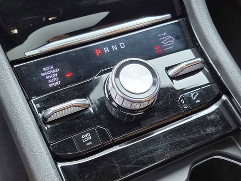 Used 2022 Jeep Grand Cherokee Summit image 25