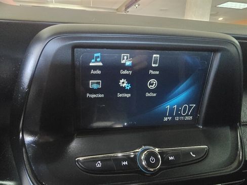 Used 2017 Chevrolet Camaro LT image 21