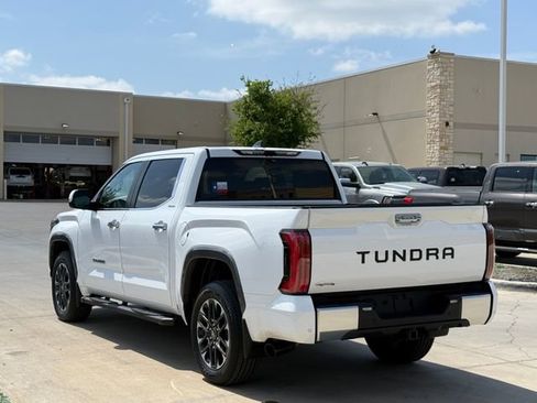 Used 2025 Toyota Tundra Limited image 8