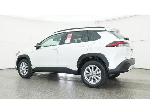 New 2026 Toyota Corolla Cross LE image 20