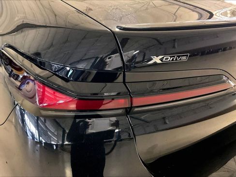 Certified 2023 BMW 760i xDrive 760i xDrive w/ Executive Package image 26