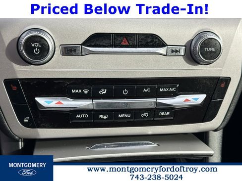 Used 2023 Ford Explorer XLT w/ Equipment Group 202A image 26