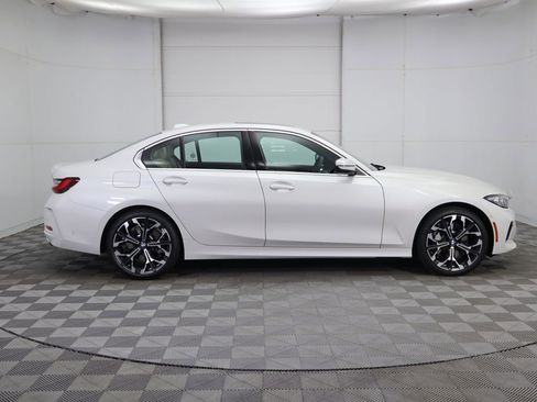 New 2026 BMW 330i Sedan w/ Premium Package image 4