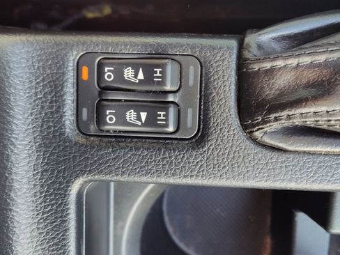 Used 2016 Subaru Crosstrek 2.0i Premium image 24