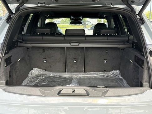 New 2026 BMW X5 sDrive40i w/ M Sport Package image 11