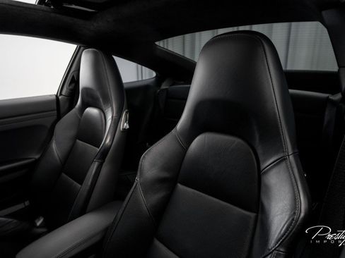 Used 2019 Porsche 911 Carrera image 22