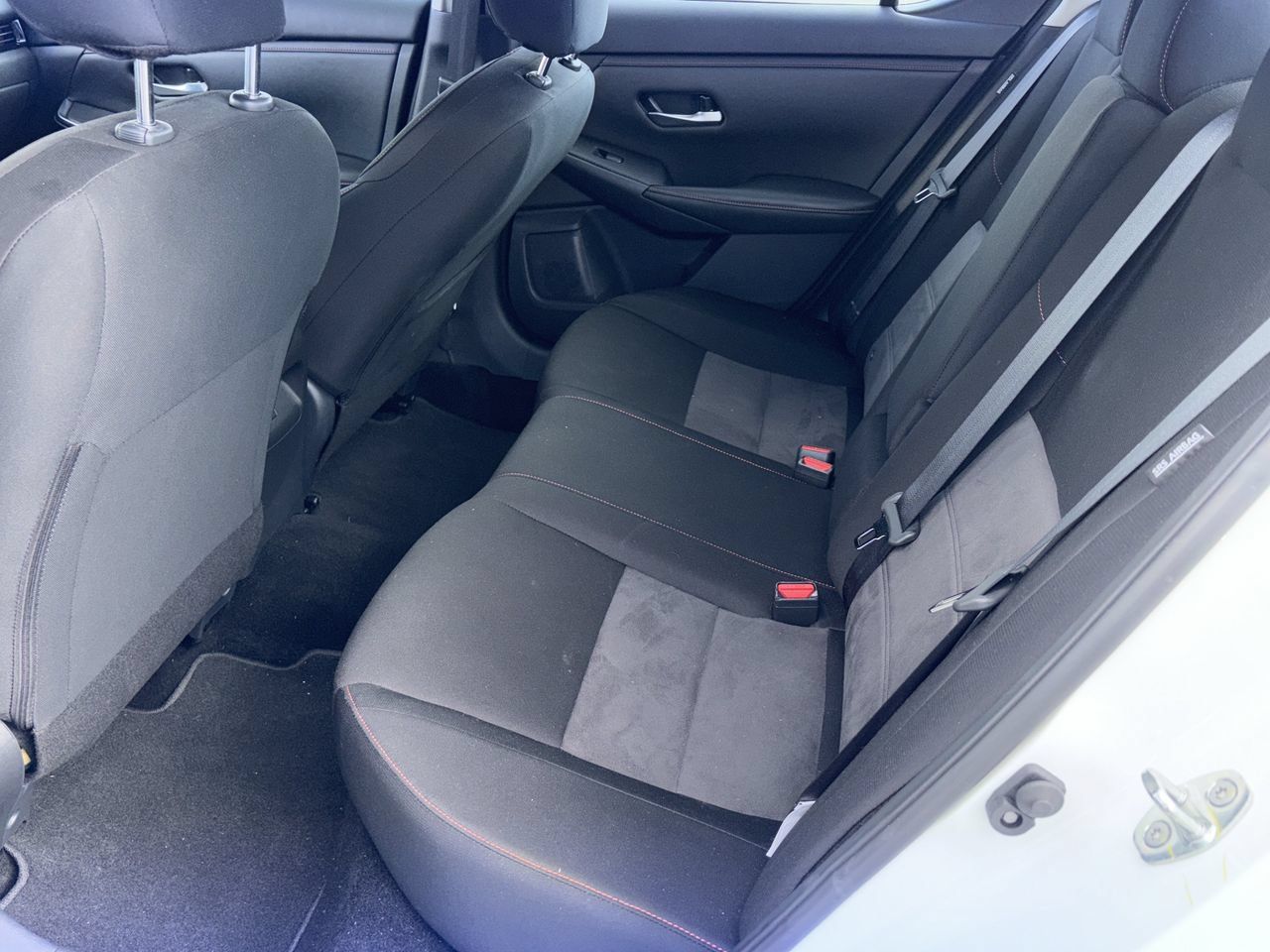 Certified 2025 Nissan Sentra SR FWD image 26