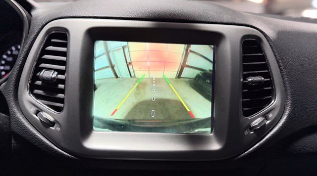 Used 2021 Jeep Compass Latitude FWD image 21