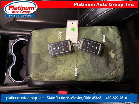 Used 2021 Jeep Grand Cherokee L Limited AWD/4WD image 24
