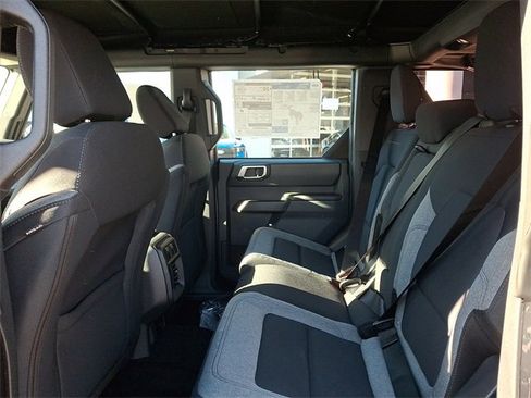 New 2025 Ford Bronco 4-Door image 6