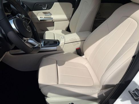 New 2026 Mercedes-Benz GLA 250 GLA 250 image 5