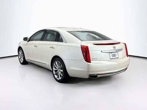 Used 2013 Cadillac XTS Luxury image 7