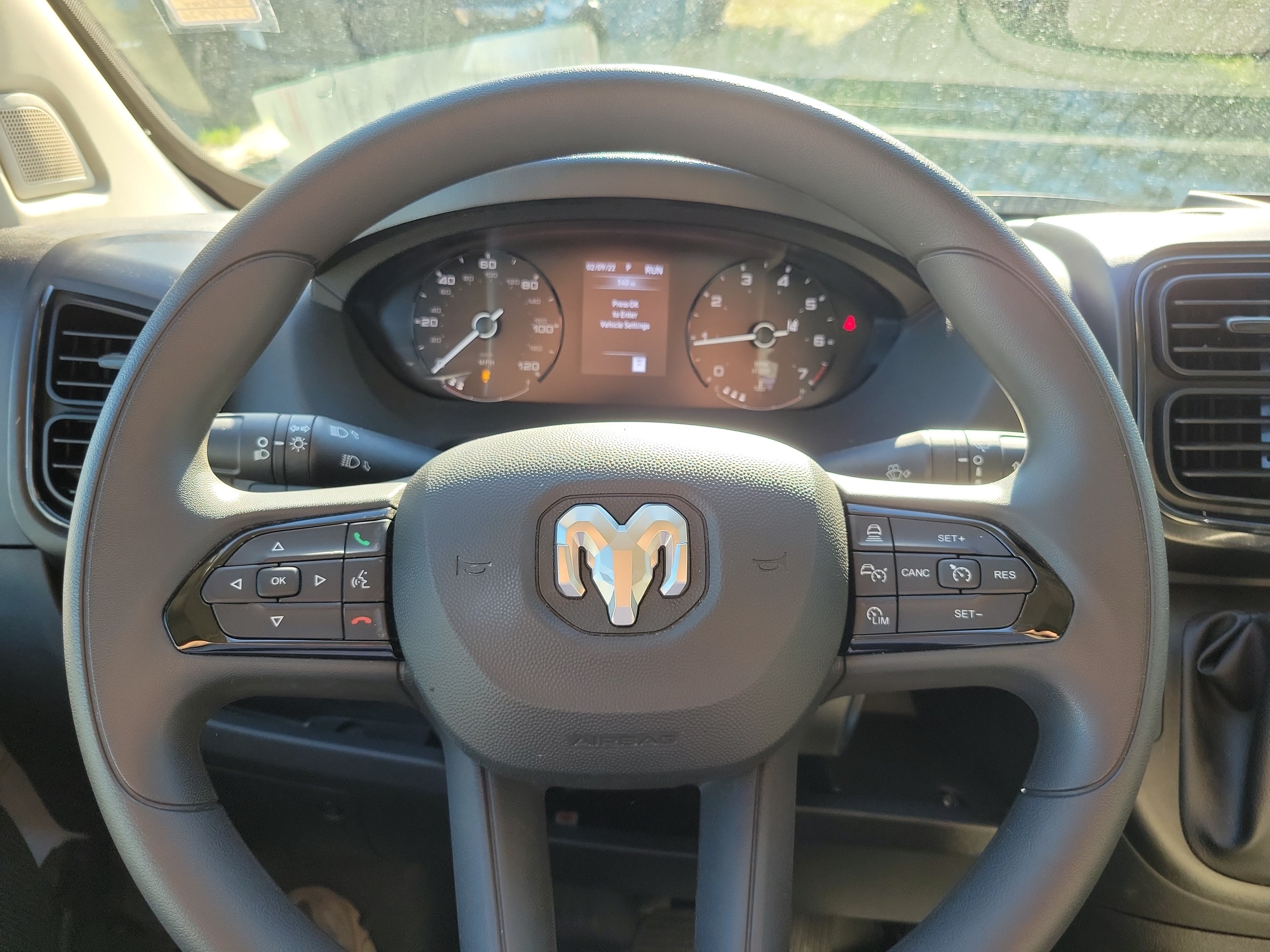 Used 2025 RAM ProMaster 2500 w/ Safety Group FWD image 10