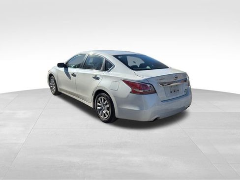 Used 2014 Nissan Altima 2.5 S image 7