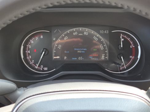 Used 2025 Toyota RAV4 XLE w/ Convenience Package AWD/4WD image 35