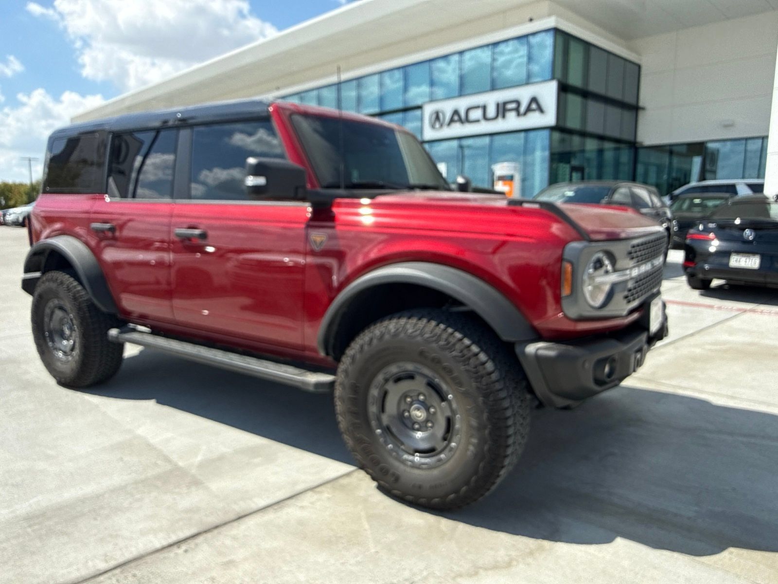 Used 2025 Ford Bronco Badlands AWD/4WD image 1