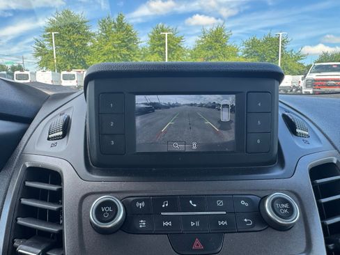 Used 2022 Ford Transit Connect XL FWD image 17