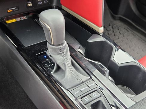 Used 2025 Toyota Camry XSE FWD image 16