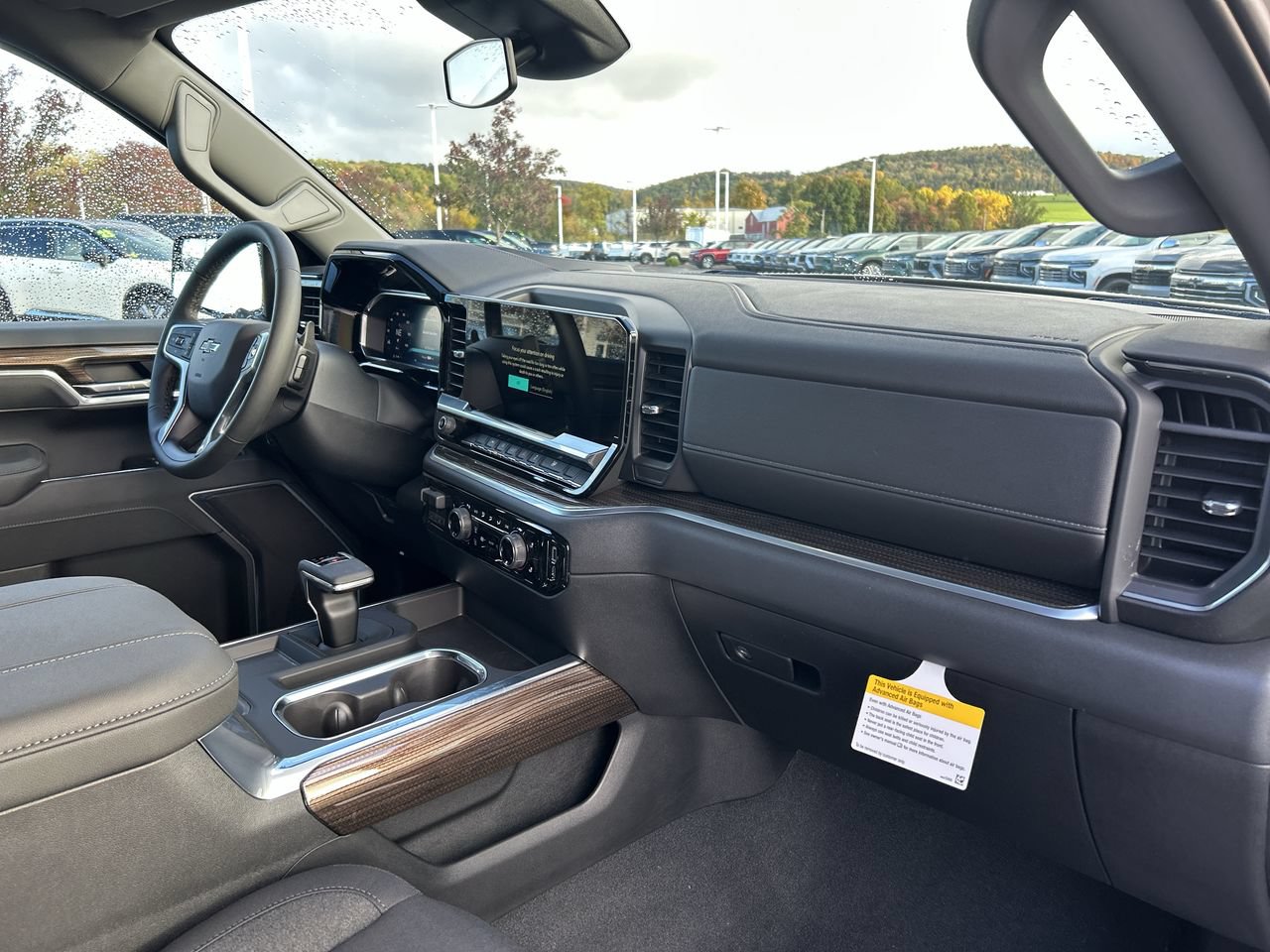 New 2026 Chevrolet Silverado 1500 RST w/ LPO, Dark Essentials Package AWD/4WD image 17