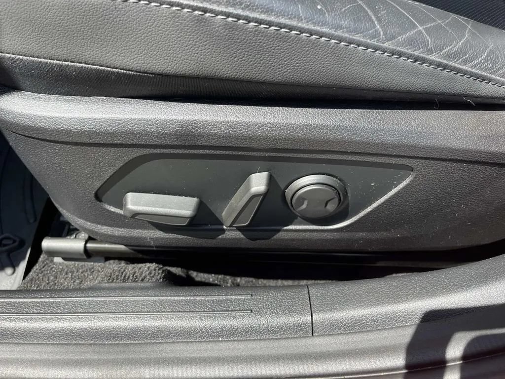 Used 2020 Hyundai Sonata Limited FWD image 29