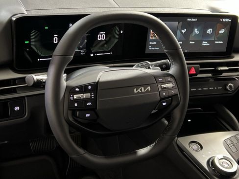 New 2026 Kia Sportage S image 14