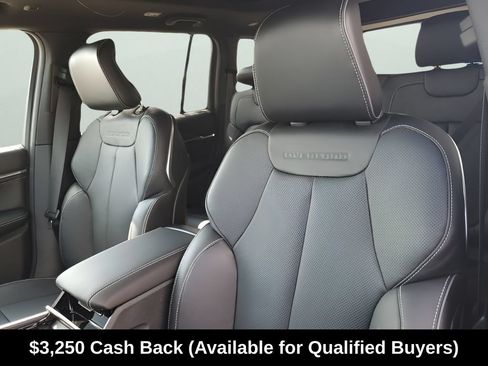 New 2025 Jeep Grand Cherokee Overland w/ Adv Protech Group III AWD/4WD image 36