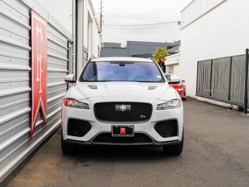 Used 2019 Jaguar F-PACE SVR AWD/4WD image 35