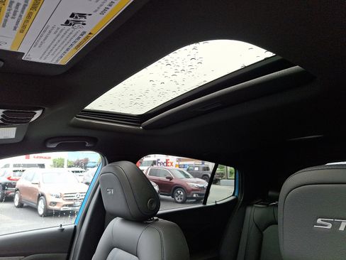 New 2025 Buick Envista Sport Touring w/ Convenience I Package image 14