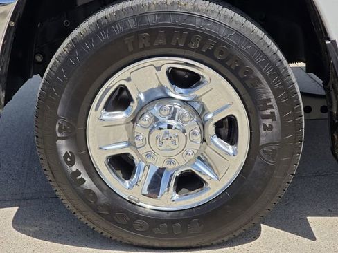 Used 2022 RAM 2500 Tradesman AWD/4WD image 11